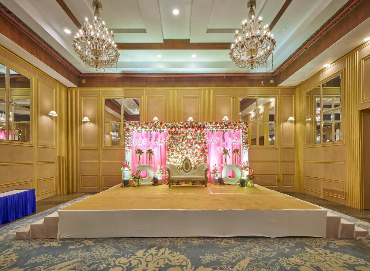 Hotel Hindusthan International, Bhubaneswar Esterno foto