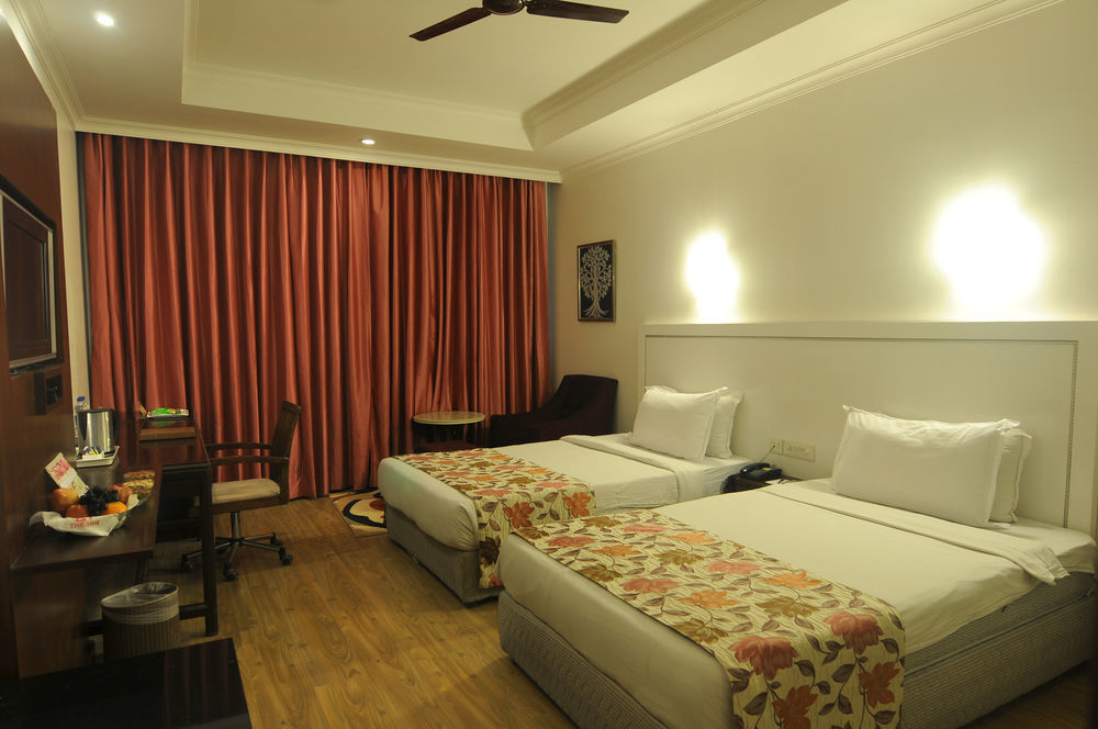 Hotel Hindusthan International, Bhubaneswar Esterno foto